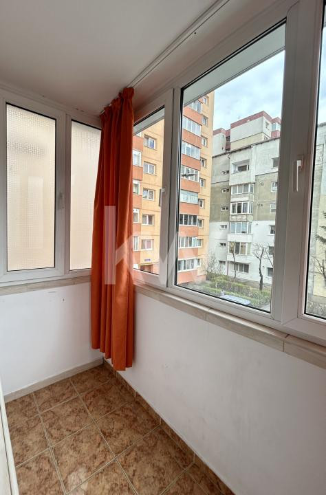 Locație excelentă, la 2 minute de Gara Brașov și Sala Sporturilor