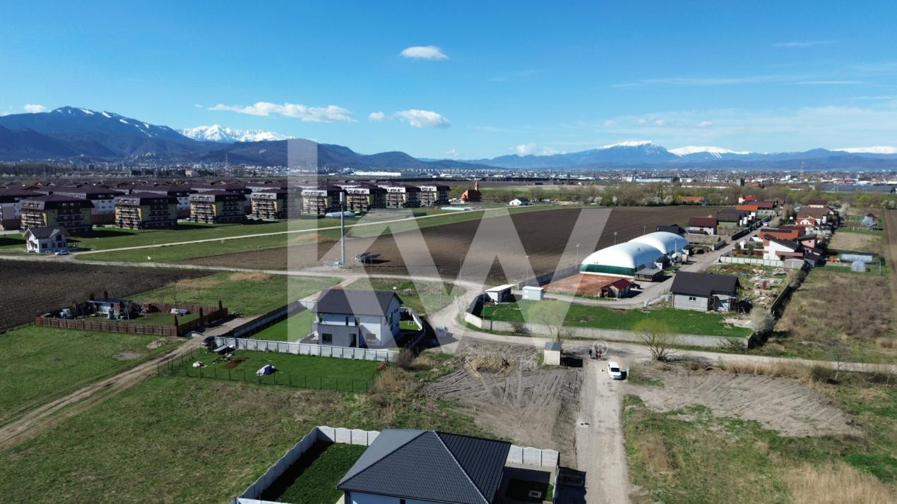 Teren intravilan construibil, utilități complete Str. Cetății - Comision 0