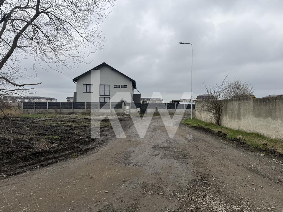 Teren intravilan construibil, utilități complete Str. Cetății - Comision 0