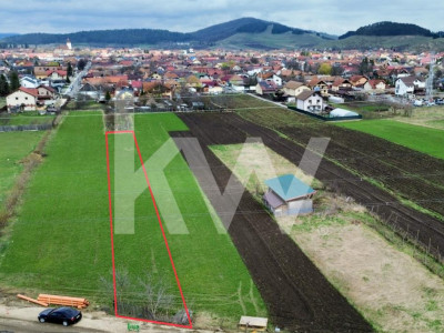 Teren agricol la cel mai mic preț - str. George Coșbuc din Sânpetru