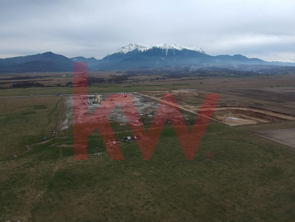 Teren Dn73 Rasnov - Bran lângă stația de betoane