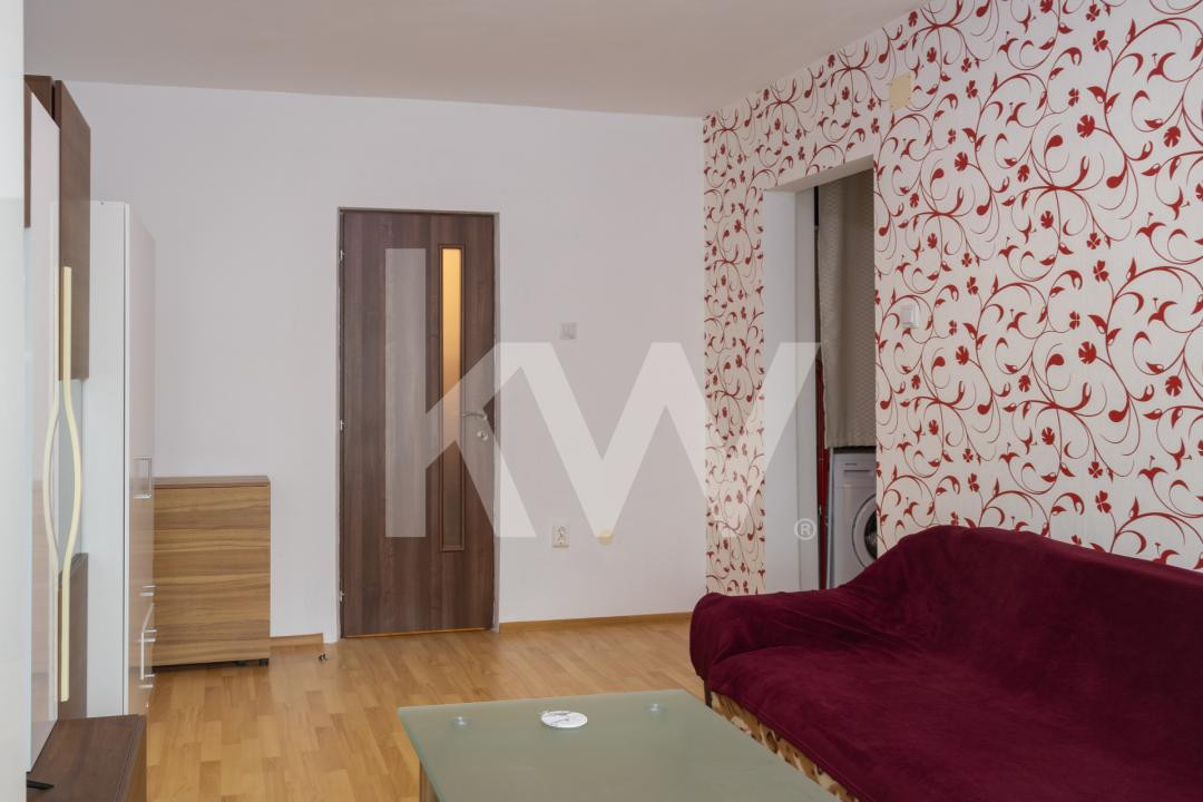 Închiriere garsonieră mobilată și utilată, strada Nucului