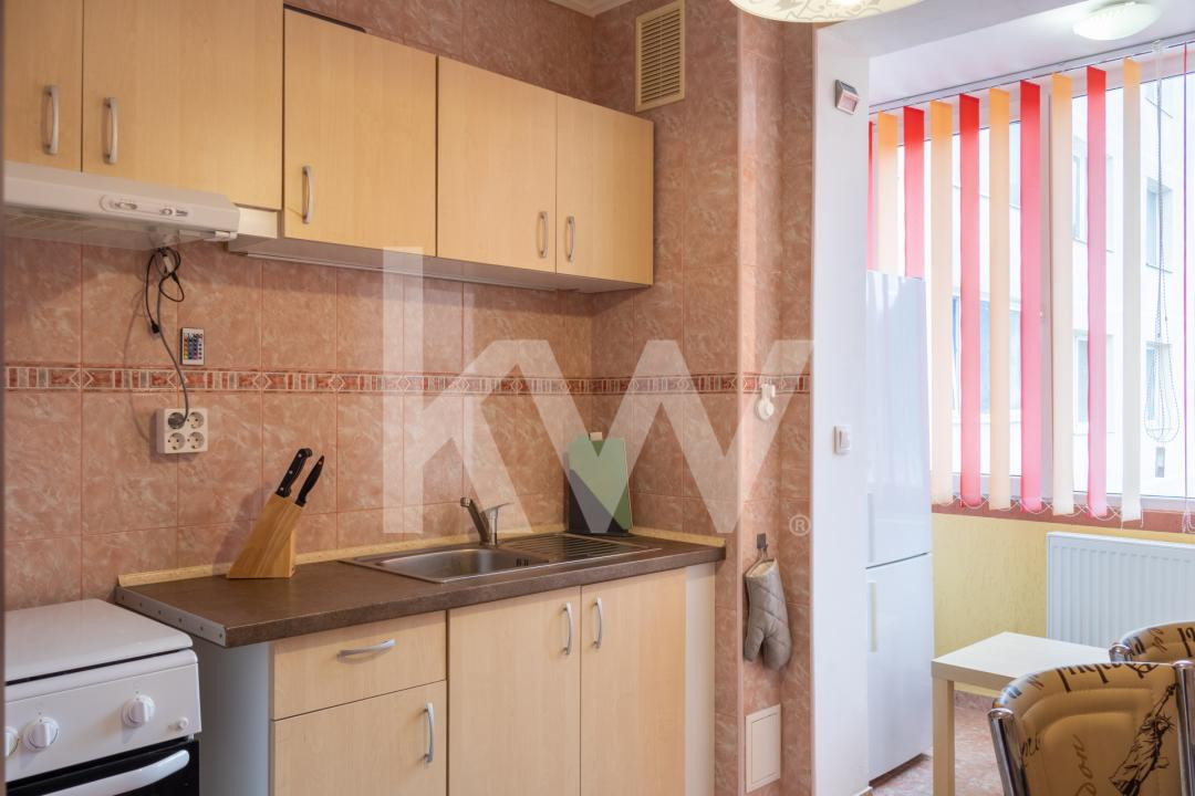 Închiriere garsonieră mobilată și utilată, strada Nucului