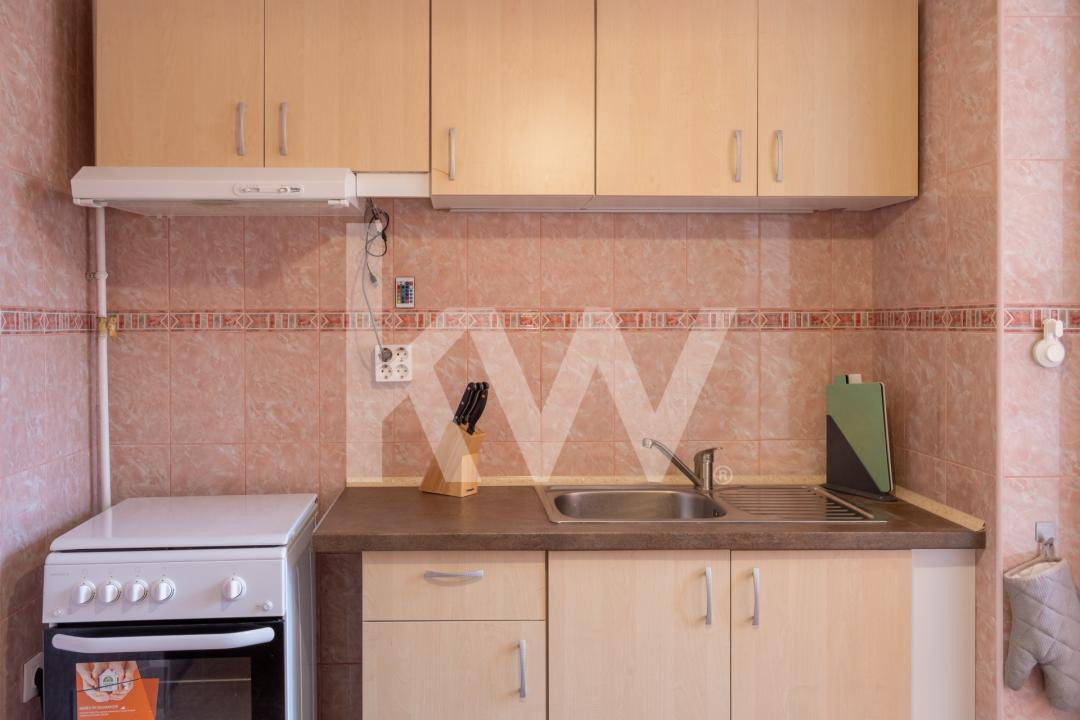 Închiriere garsonieră mobilată și utilată, strada Nucului