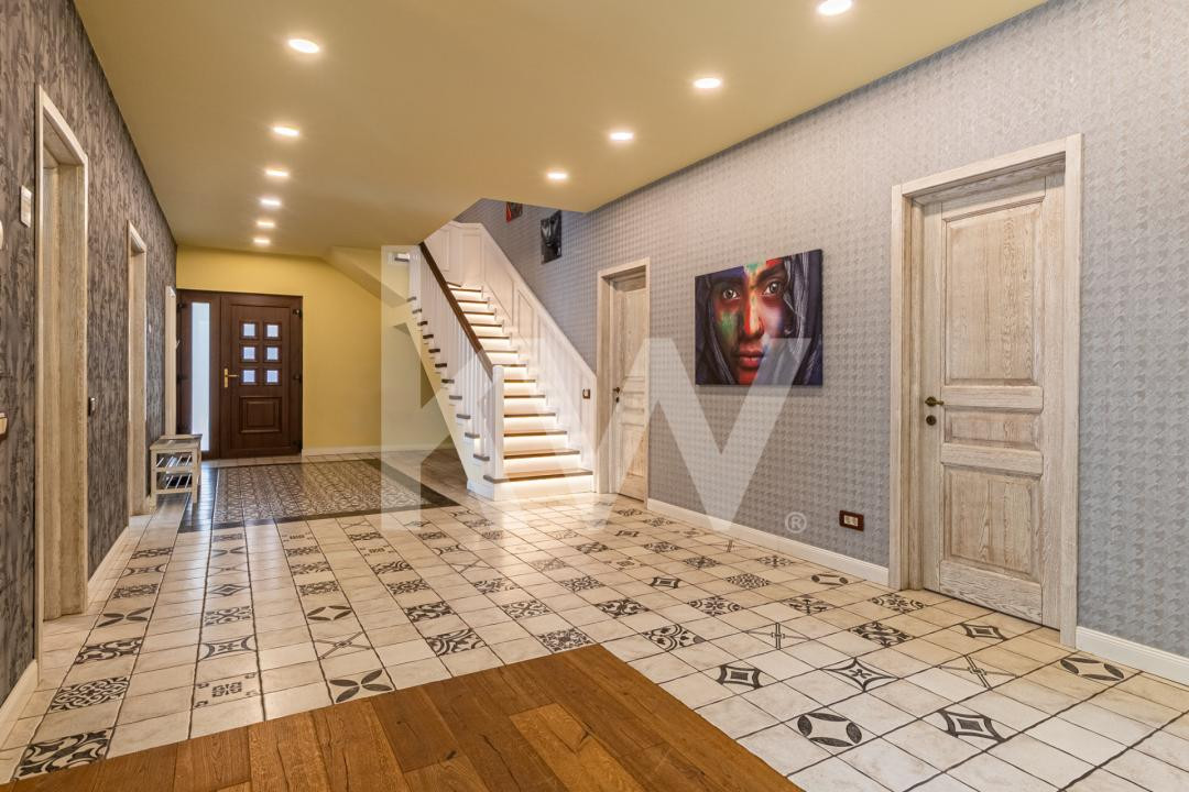 Vilă individuală mediteraneană - dotări premium - 5 camere - Brasov 