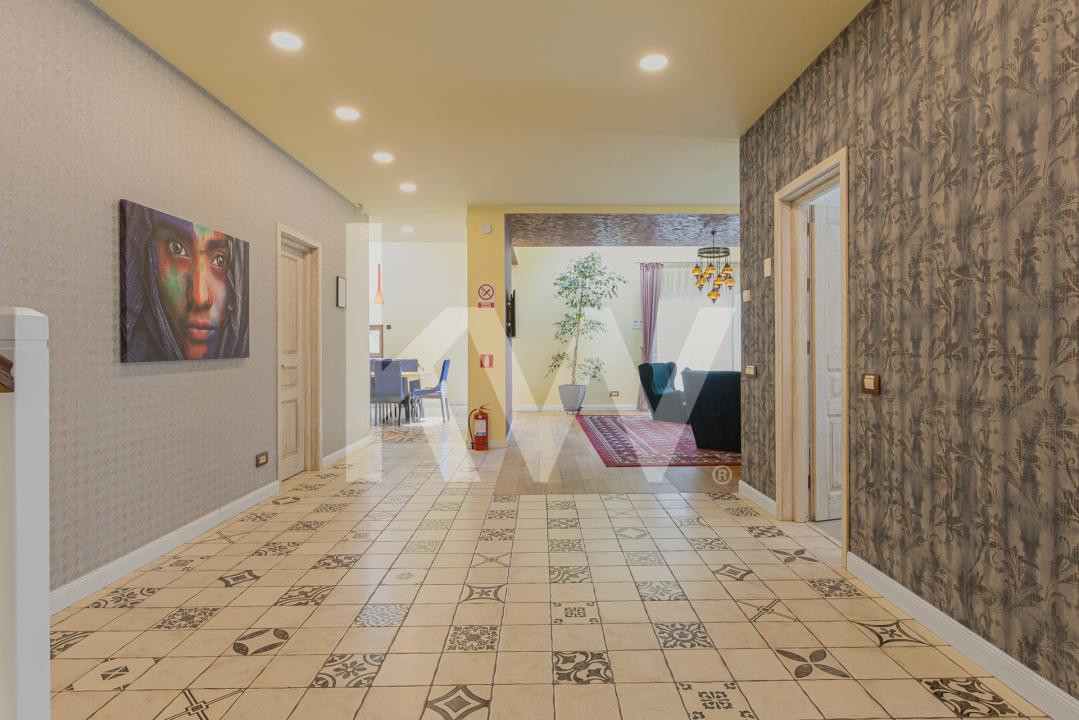 Vilă individuală mediteraneană - dotări premium - 5 camere - Brasov 