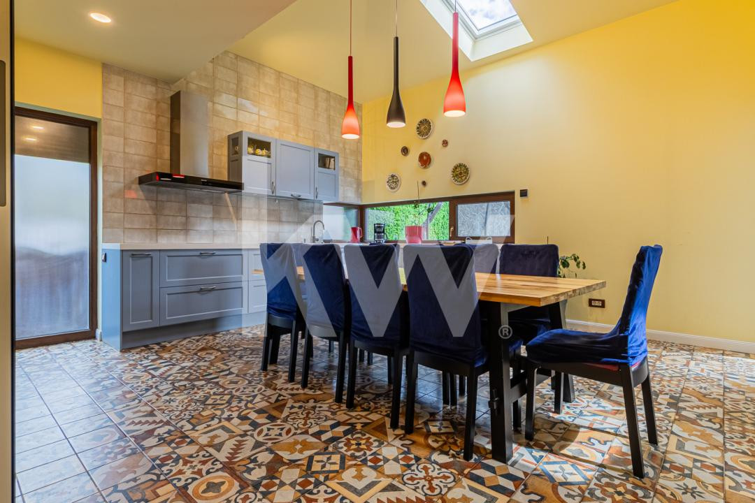 Vilă individuală mediteraneană - dotări premium - 5 camere - Brasov 