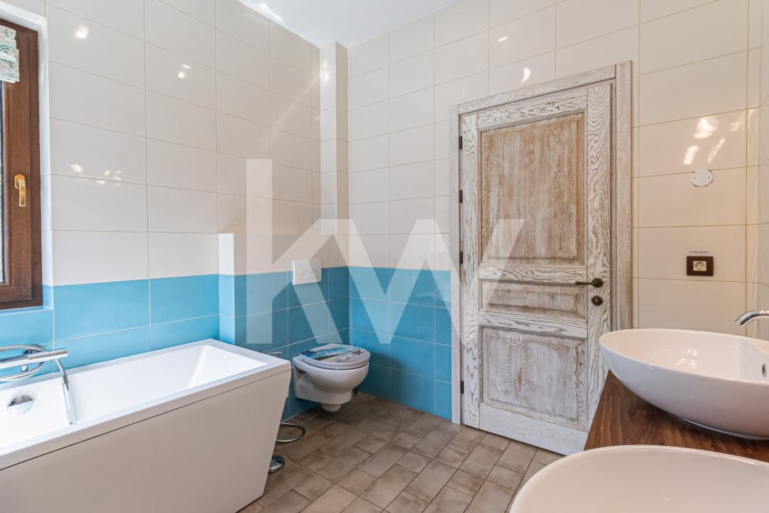 Vilă individuală mediteraneană - dotări premium - 5 camere - Brasov 