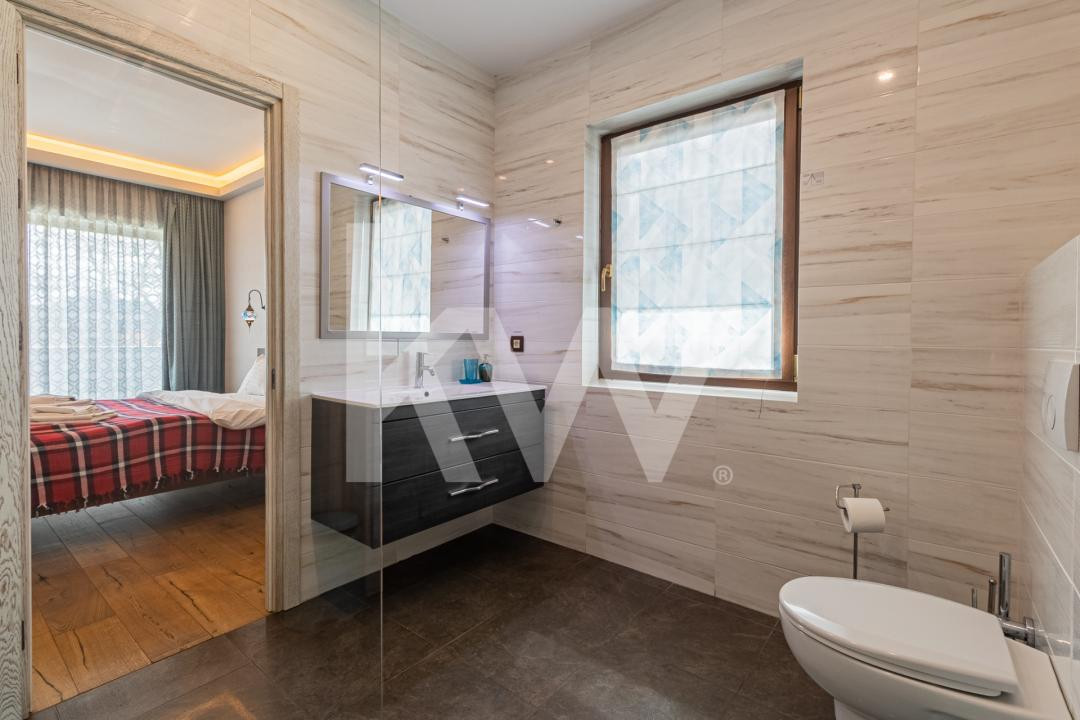 Vilă individuală mediteraneană - dotări premium - 5 camere - Brasov 