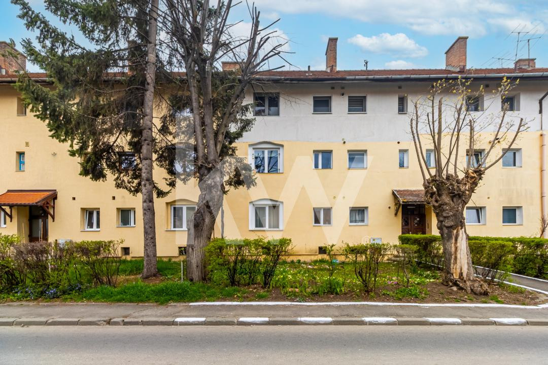 Apartament 2 camere de vanzare-Tractorul, Brasov