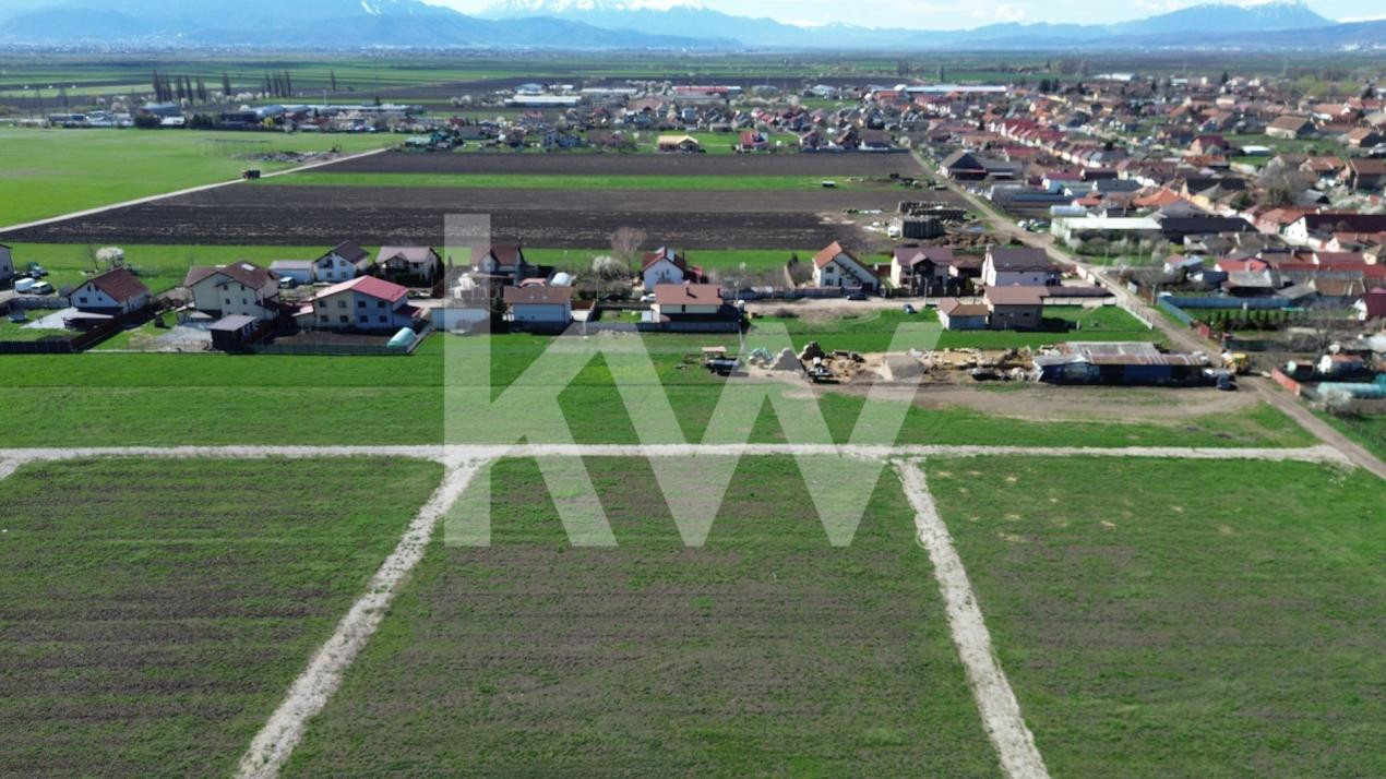 Teren de 475 mp în Hălchiu - utilități - Comision 0%