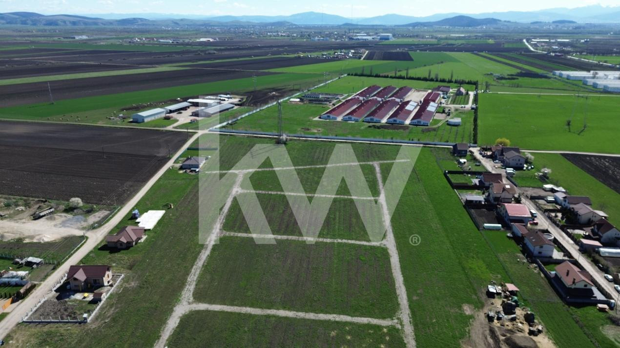 Teren de 475 mp în Hălchiu - utilități - Comision 0%