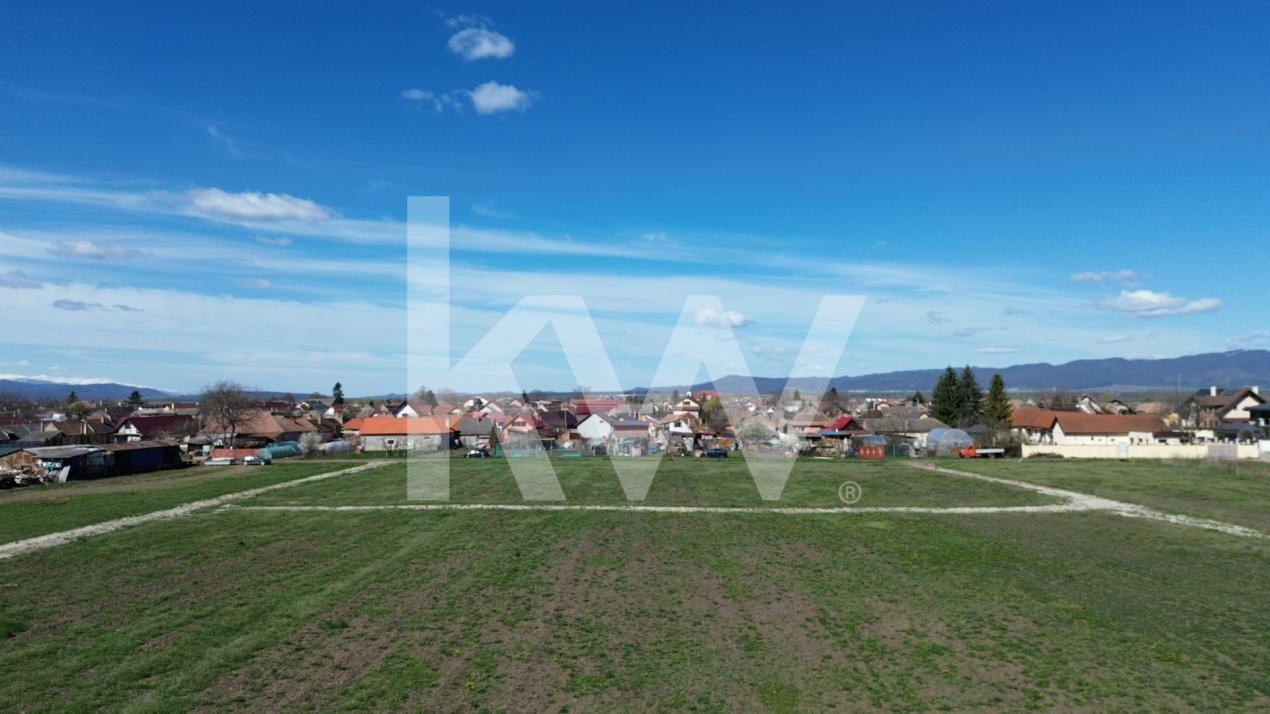 Teren de 502 mp în Hălchiu - utilități - Comision 0%