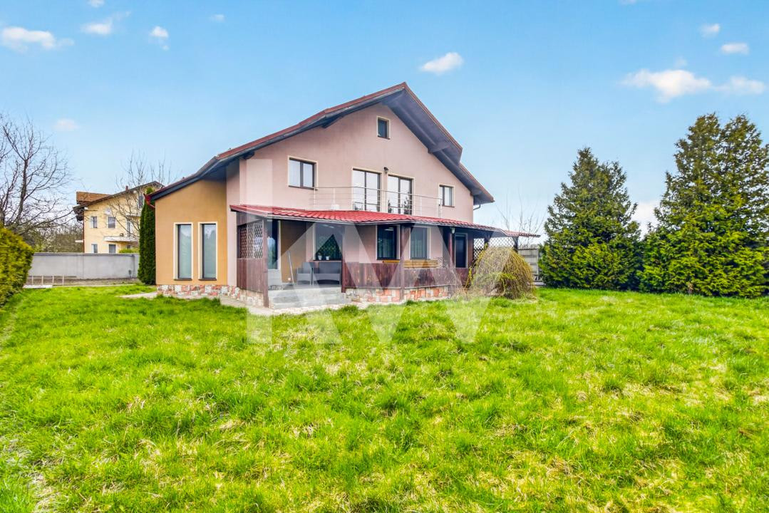 Închiriere casa modernă cu 4 dormitoare, teren 1300 mp - zona Stupini, Brasov