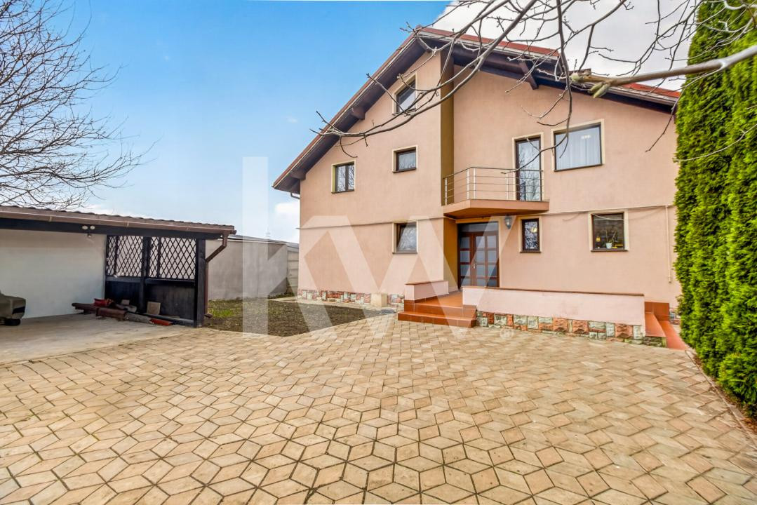 Închiriere casa modernă cu 4 dormitoare, teren 1300 mp - zona Stupini, Brasov