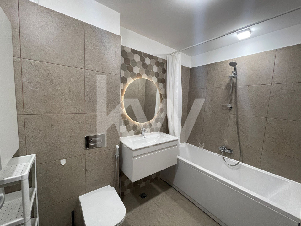 Garsoniera Urban Plaza de închiriat I Decomandata