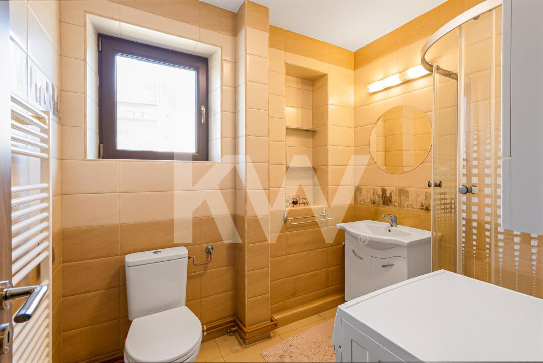 Garsonieră spatioasa - 48mp utili - Pietonala Racadau - parcare+gradina