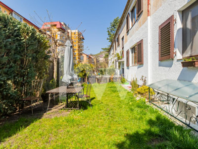 Garsonieră spatioasa - 48mp utili - Pietonala Racadau - parcare+gradina