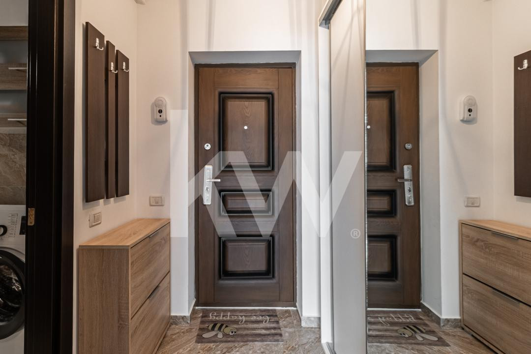 STUDIO MODERN SUBCETATE- MOBILAT SI UTILAT