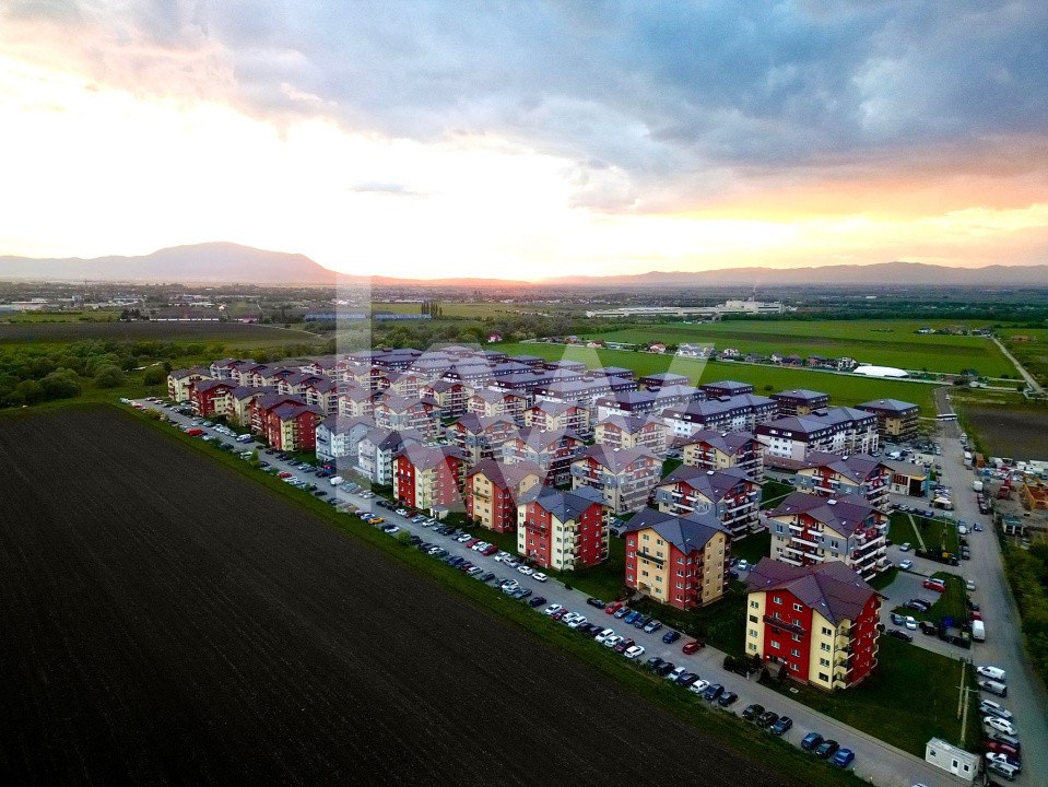 STUDIO MODERN SUBCETATE- MOBILAT SI UTILAT