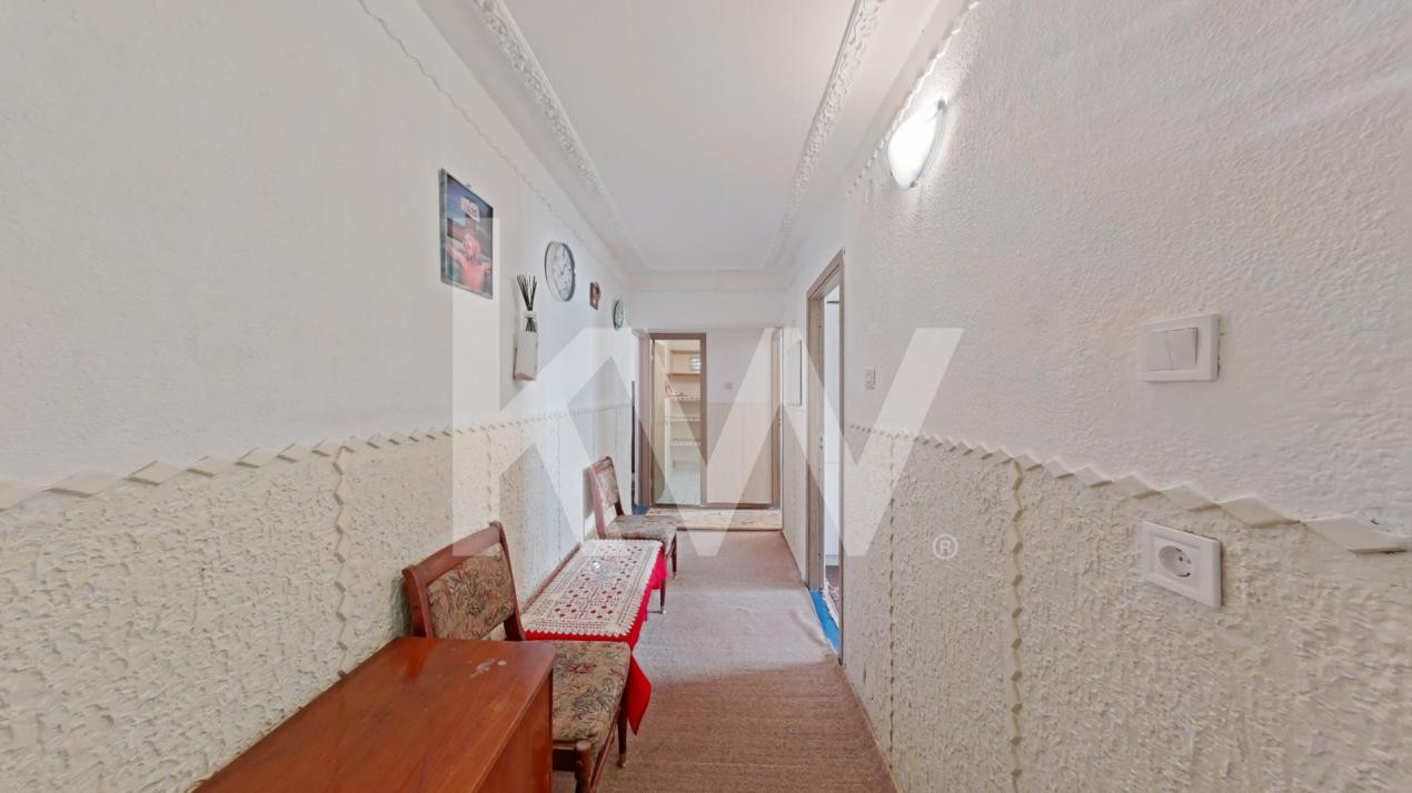 Apartament 2 camere, decomandat, cartier Noua