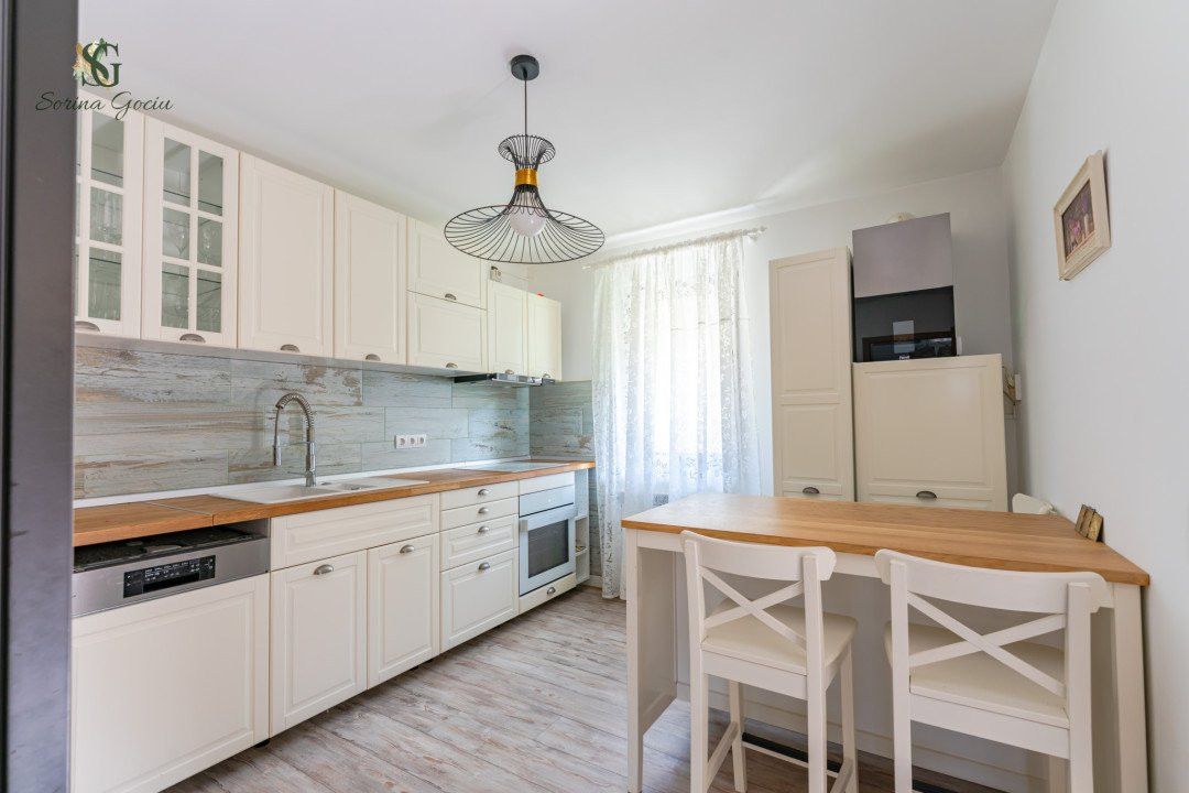 Casă de vânzare cu 4 camere, într-o oază de liniște, Bunloc., Brasov