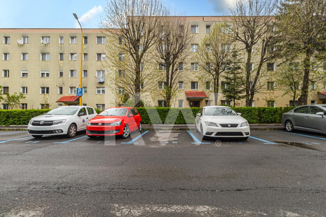 Vânzare apartament cu 2 camere, semidecomandat, zona Florilor