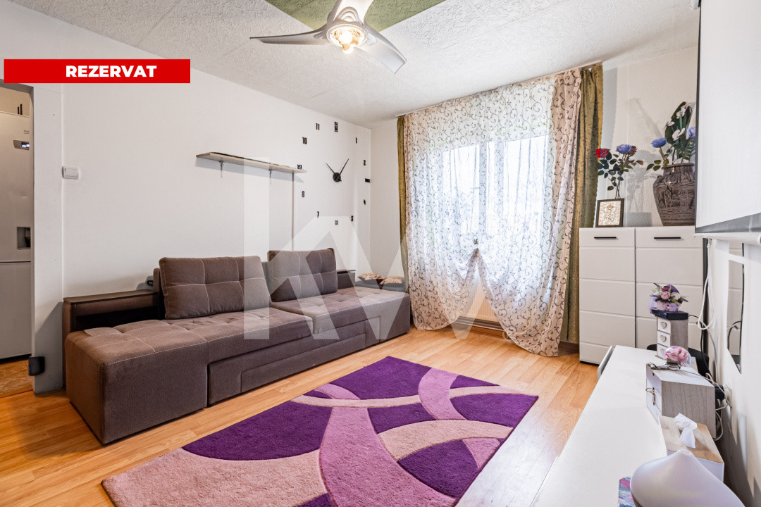 REZERVAT - Vânzare apartament cu 2 camere, semidecomandat, zona Florilor