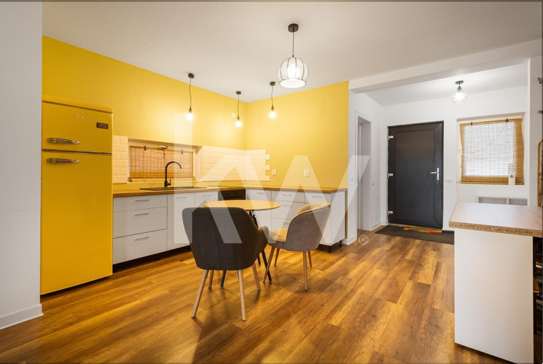 Vânzare casă 4 camere, 2 băi, Cartier Izvor