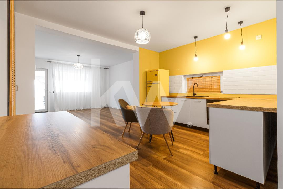 Vânzare casă 4 camere, 2 băi, Cartier Izvor