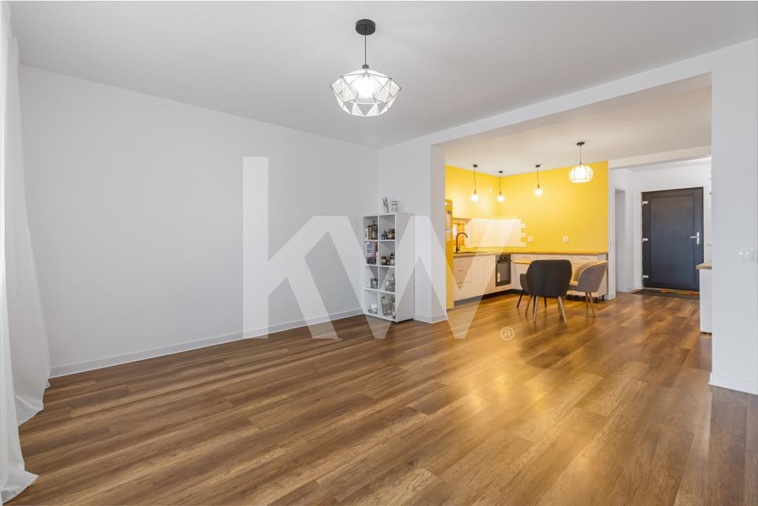 Vânzare casă 4 camere, 2 băi, Cartier Izvor