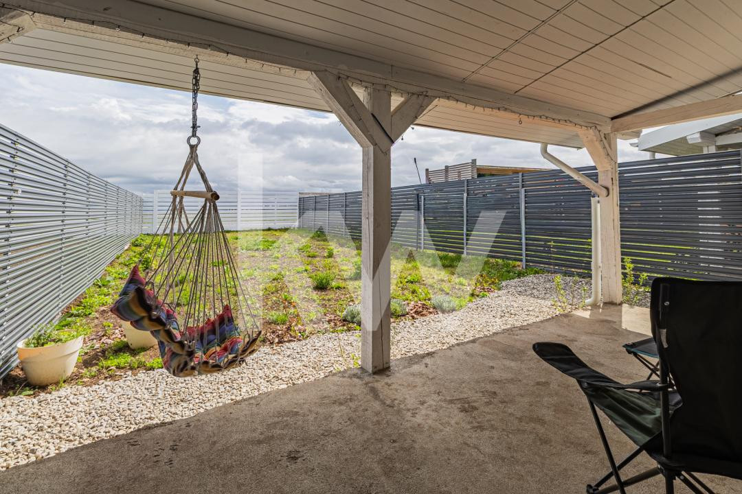 Vânzare casă 4 camere, 2 băi, Cartier Izvor