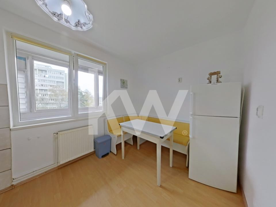 Inchiriere apartament 2 camere, mobilat si utilat + balcon de 11mp - zona Astra