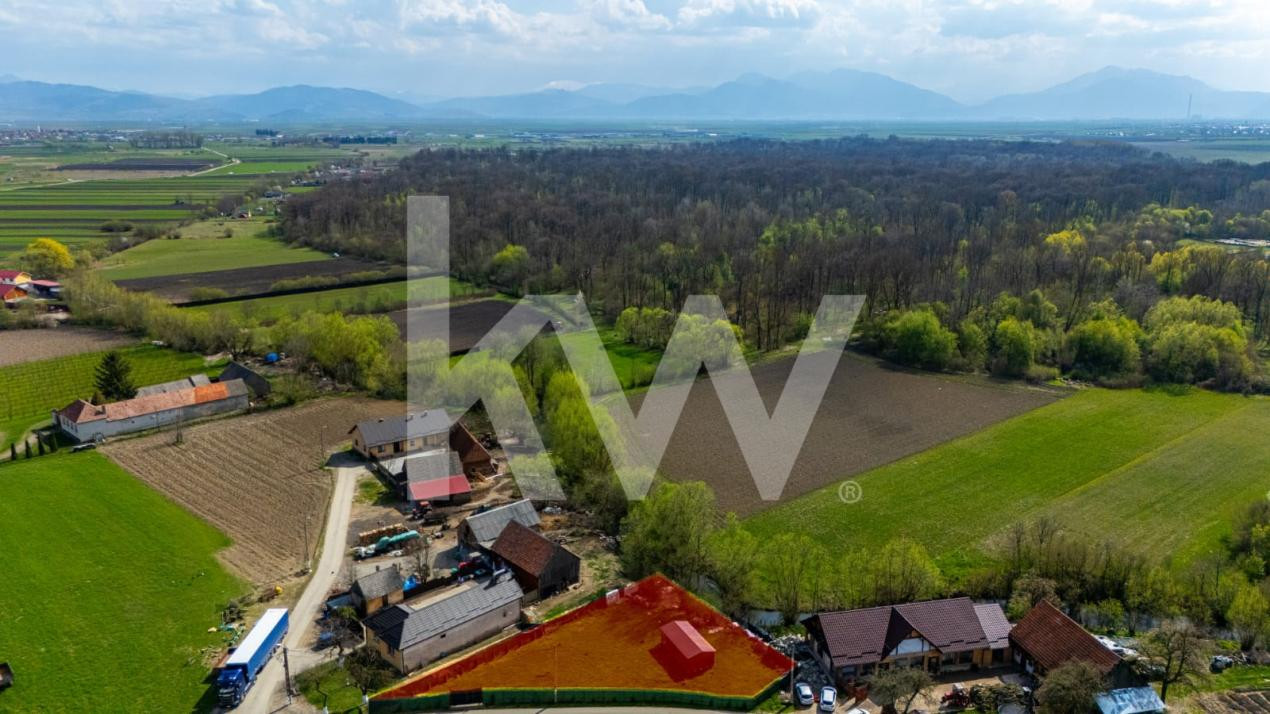 Teren intravilan - Lunca Calnicului