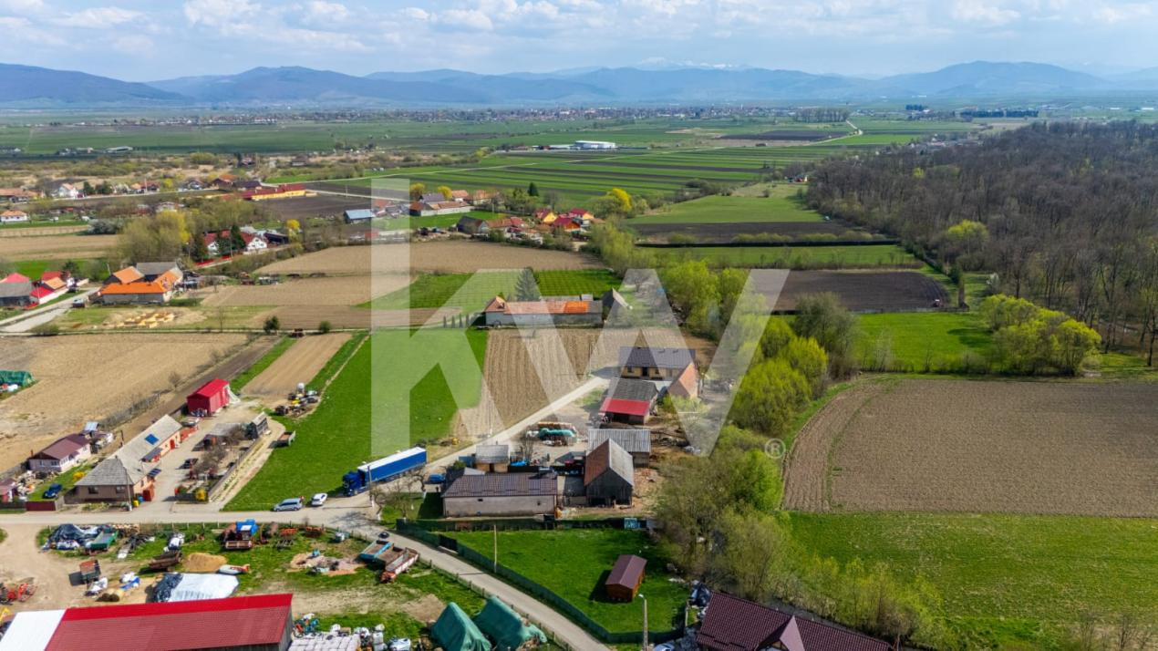 Teren intravilan - Lunca Calnicului