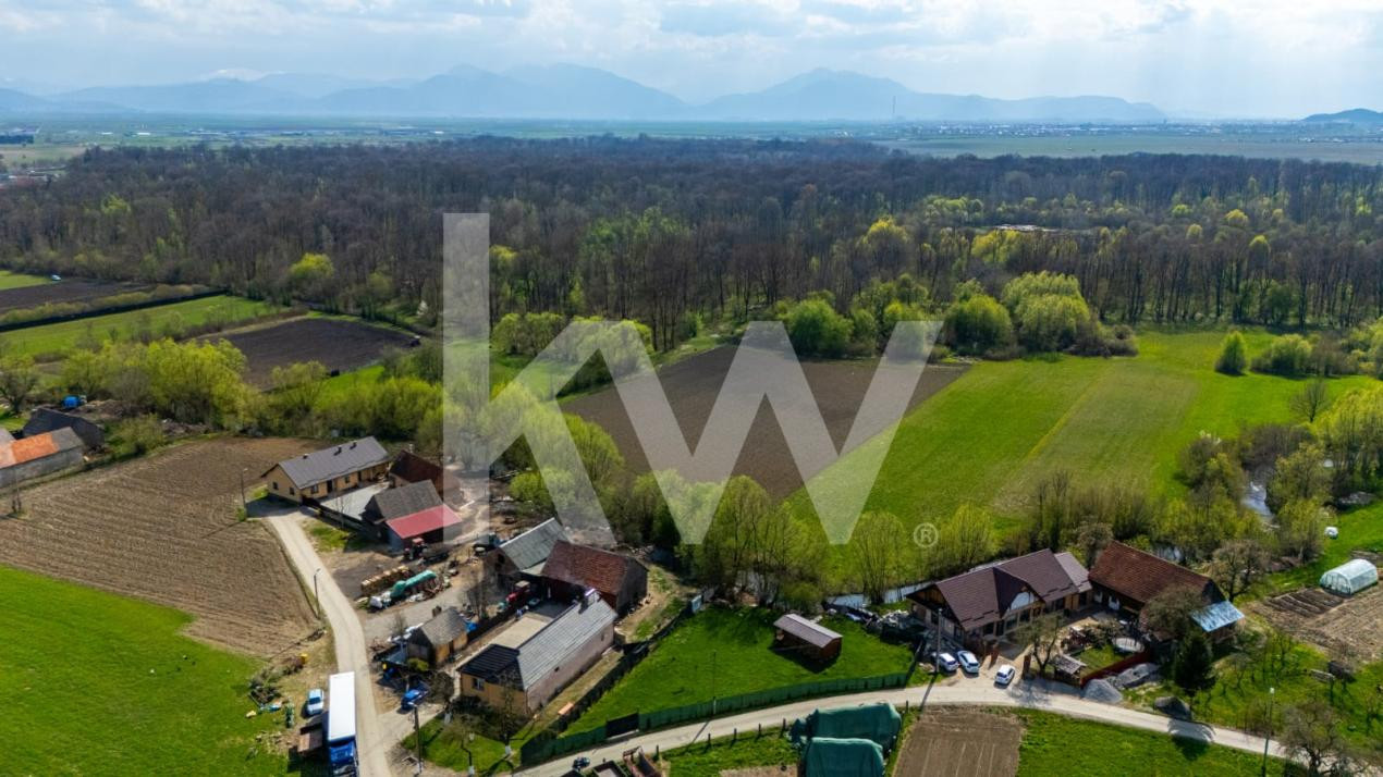 Teren intravilan - Lunca Calnicului