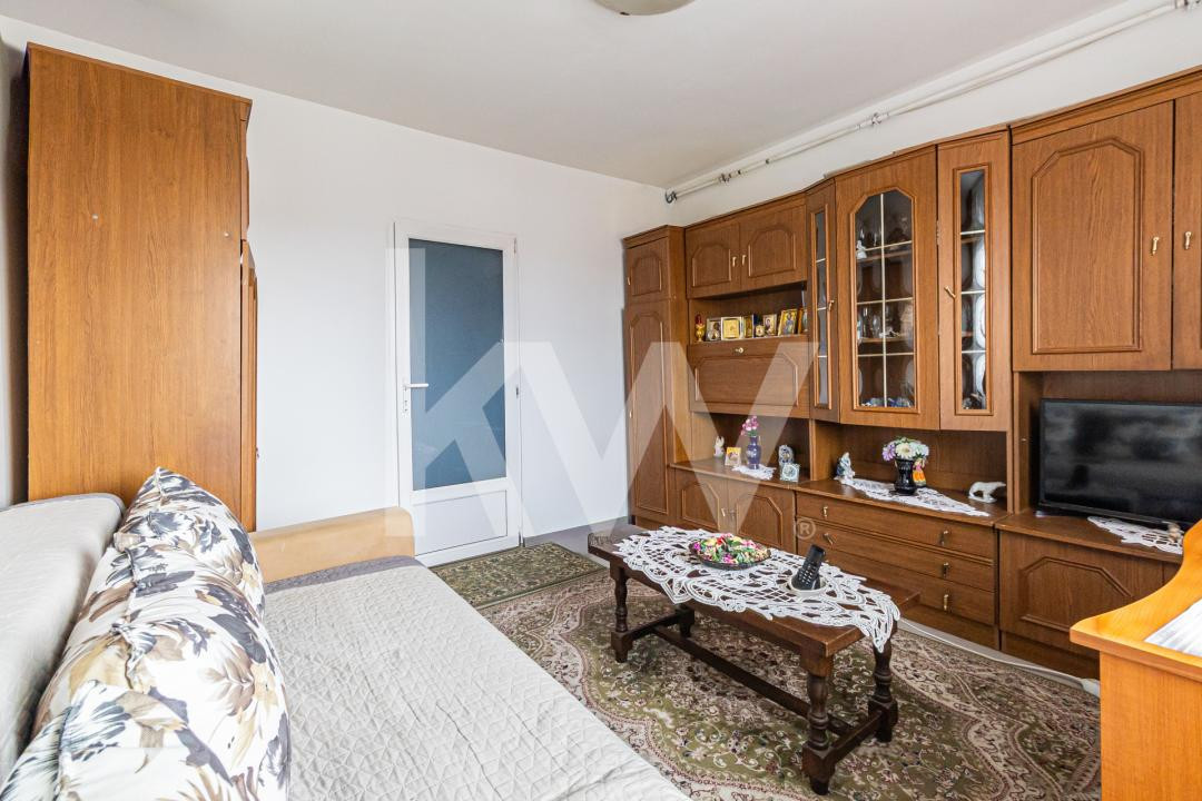 Camera de cămin tip garsoniera lângă Piață Tractorul 