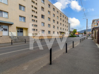 Camera de cămin tip garsoniera lângă Piață Tractorul 