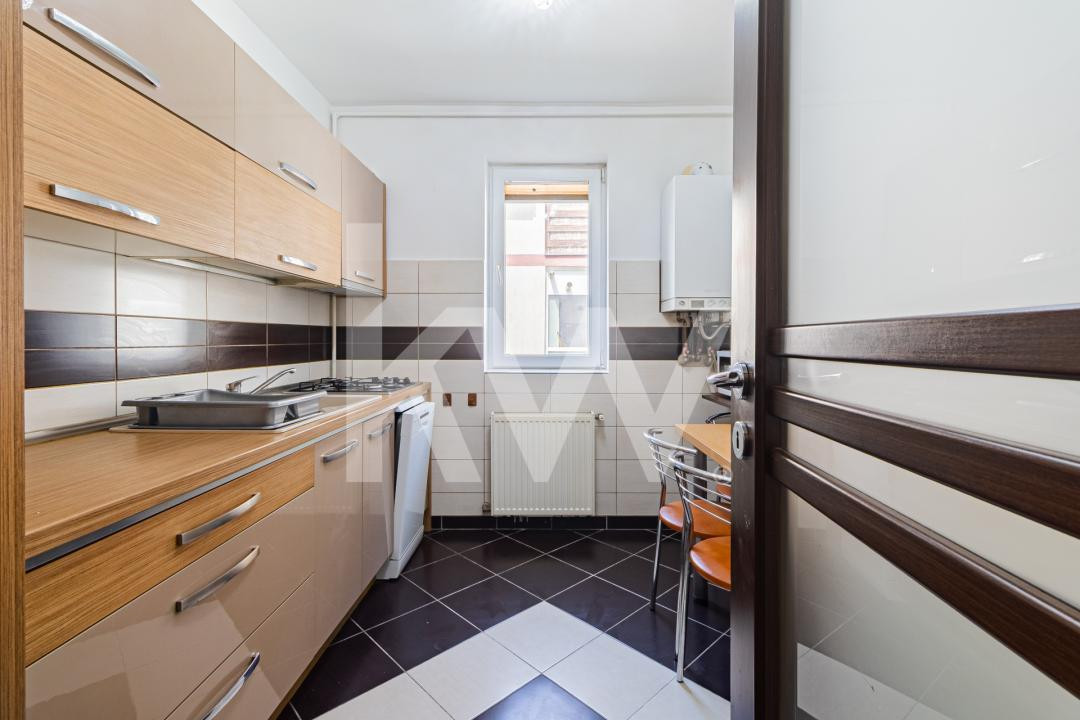 Apartament modern- 2 camere, etaj 1-decomandat, loc de parcare - Tractorul 