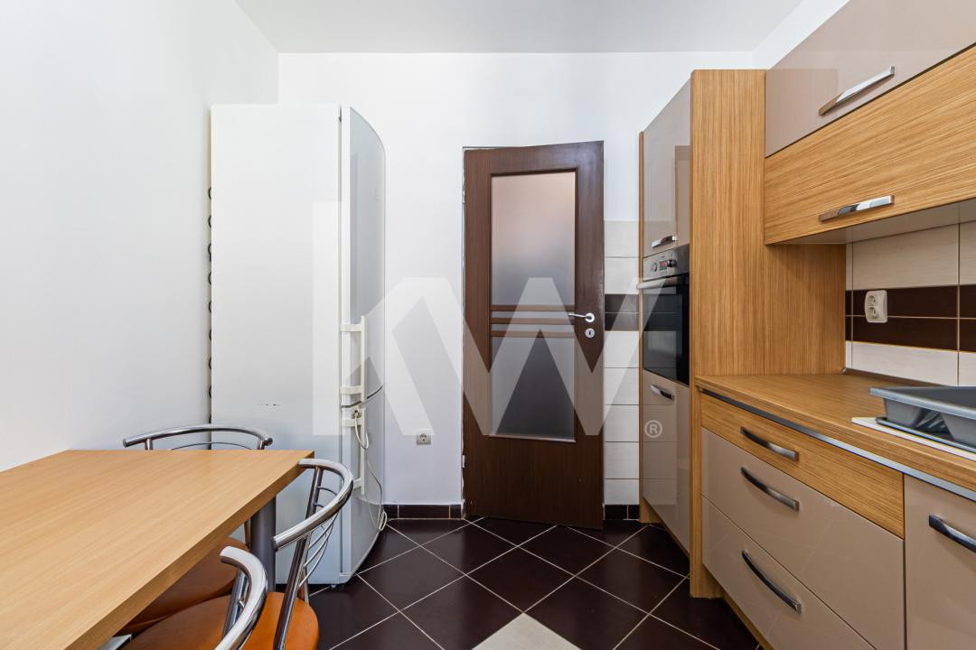 Apartament modern- 2 camere, etaj 1-decomandat, loc de parcare - Tractorul 