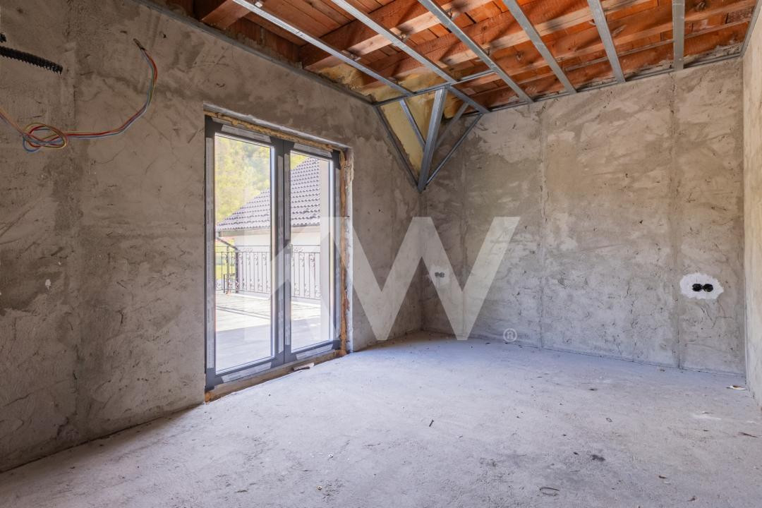 Casă individuală nouă | 207 mp | Garaj Subteran | Bunloc - Zonă Rezidentială