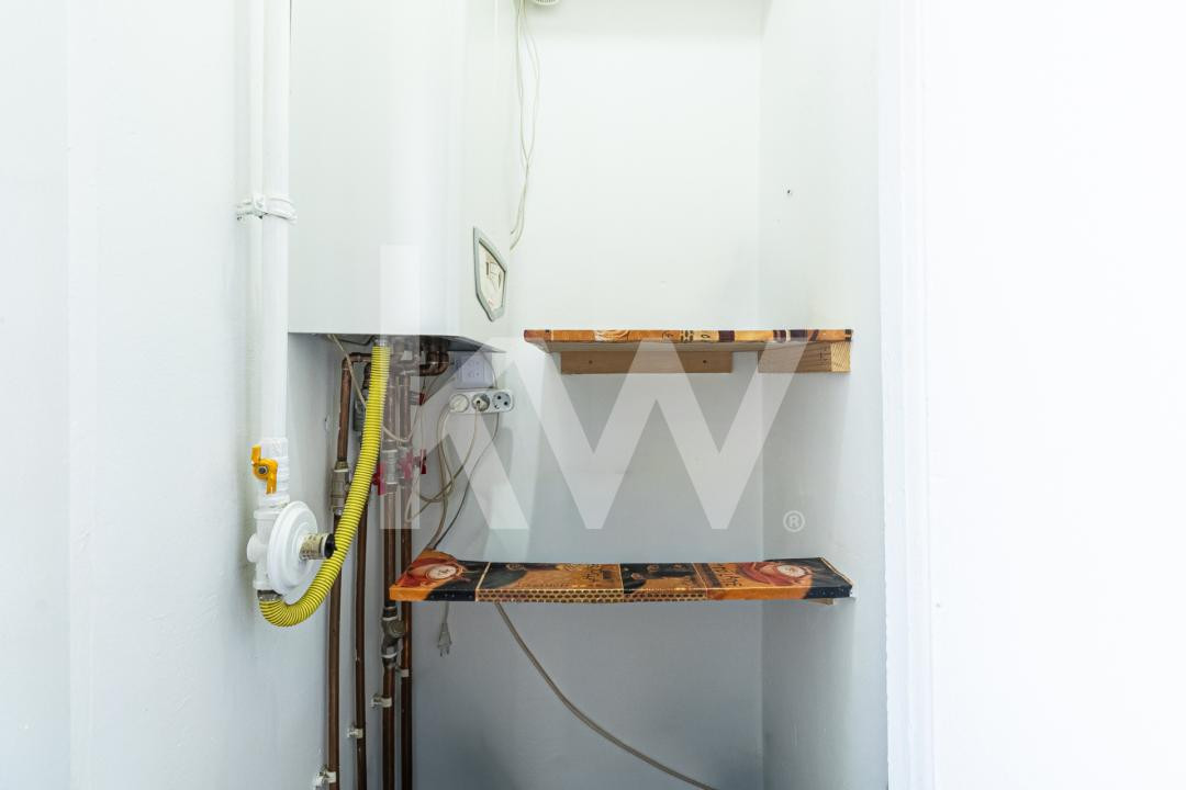Apartament cu doua camere mobilat-utilat,  cu priveliste catre munte