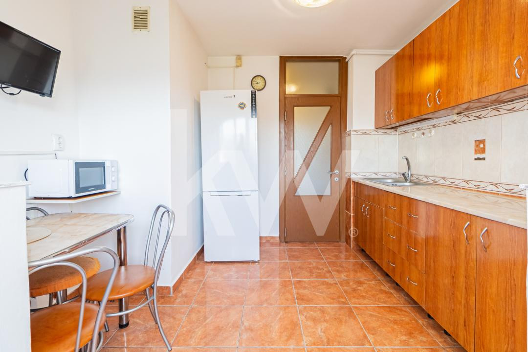 Apartament 2 camere, decomandat, Tractorul, priveliste deosebita – 0% comision