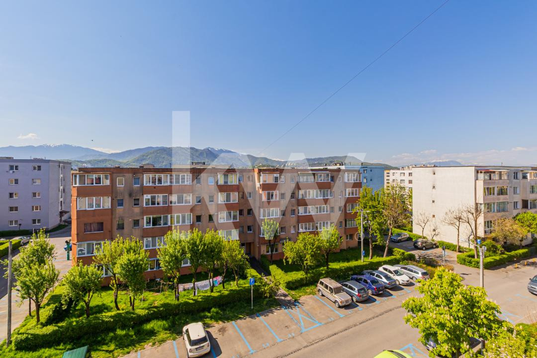 Apartament 2 camere, decomandat, Tractorul, priveliste deosebita – 0% comision