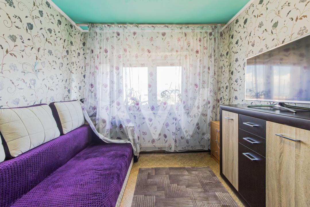 Vânzare apartament cu 3 camere, decomandat, mobilat și utilat - Zona Florilor