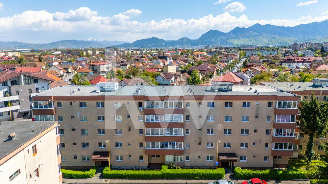 Vânzare apartament cu 3 camere, decomandat, mobilat și utilat - Zona Florilor