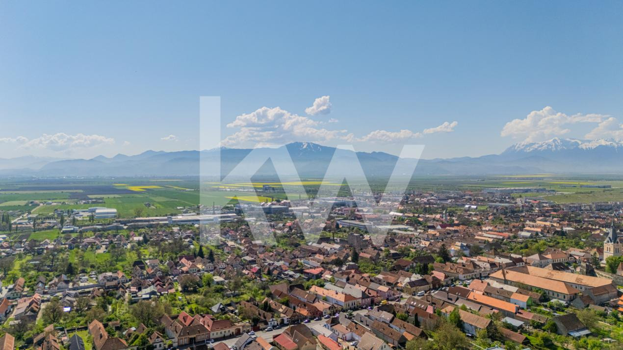Casă cu farmec autentic și curte proprie | Strada Libertății, Codlea