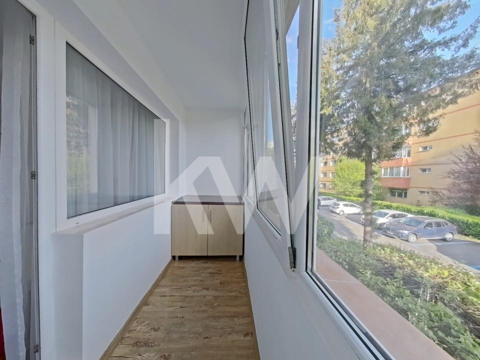 Închiriere apartament cu 2 camere, renovat si spatios- Strada Soarelui