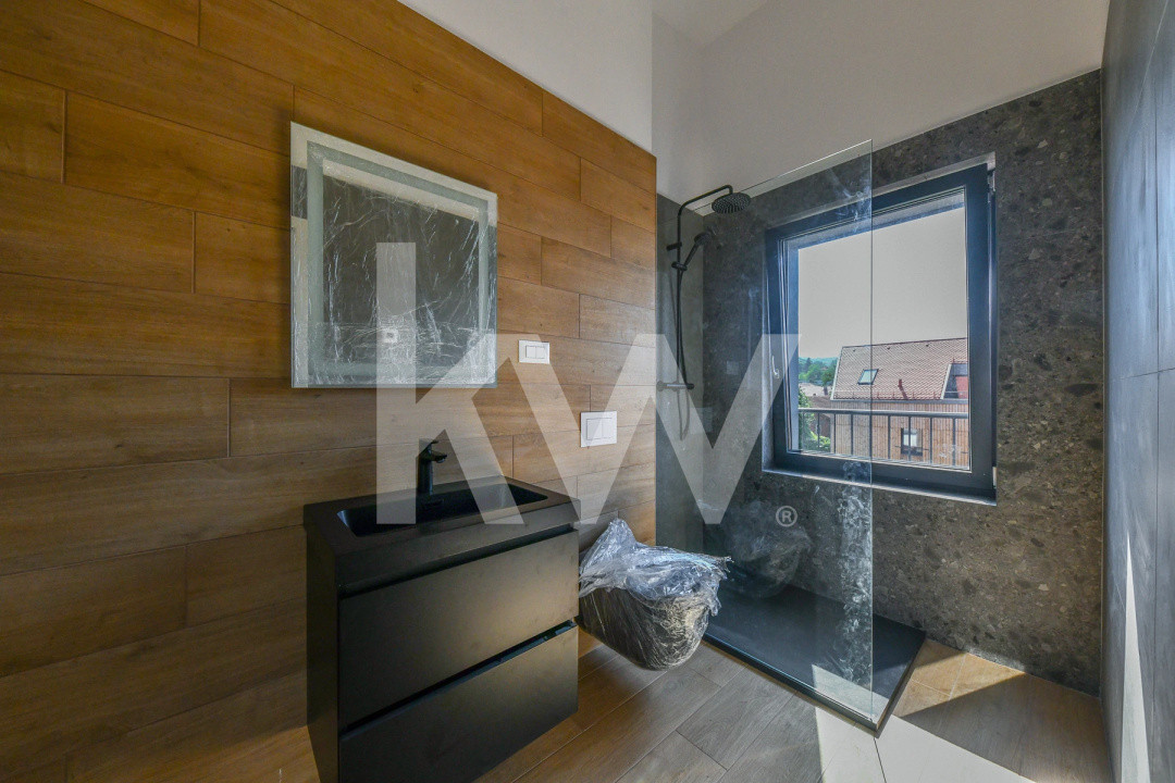 Apartament 2 camere, 77.5mp, mansardă, terasă 5.5mp