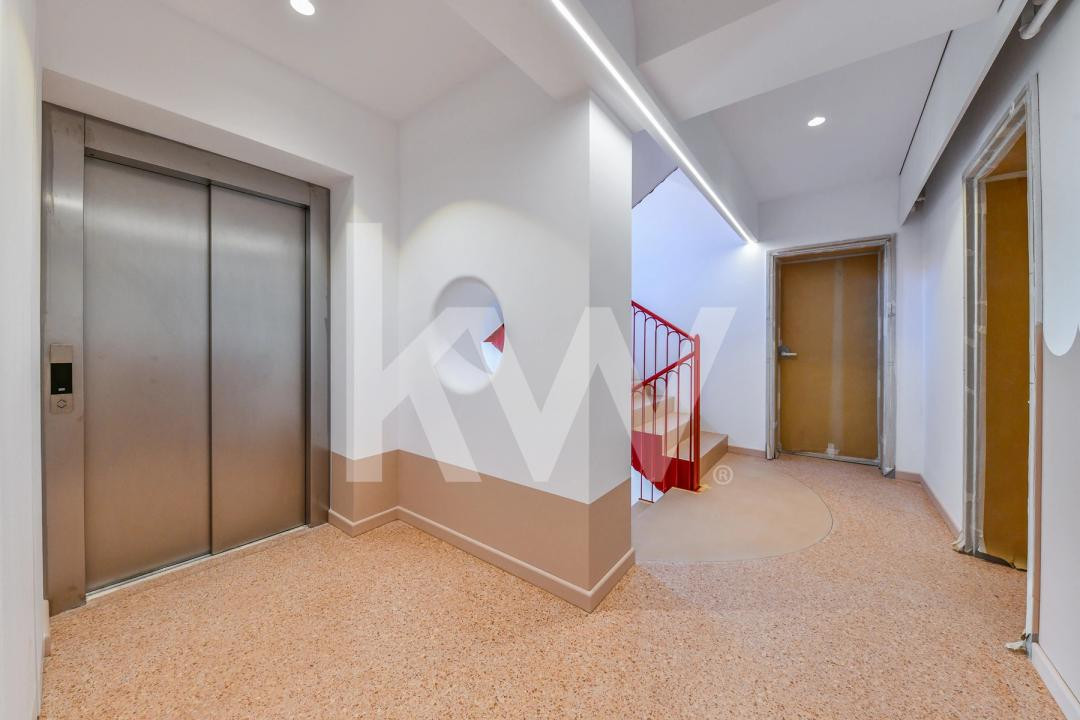 Apartament 2 camere, 74 mp, mansardă, terasă  6 mp